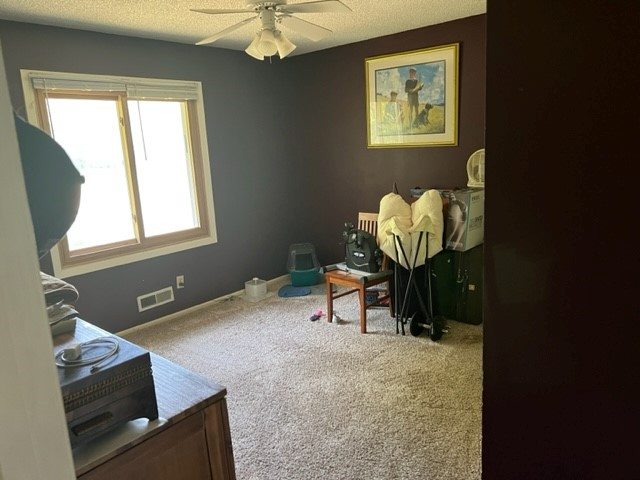 9618 Utica Rd - Photo 4 of 15