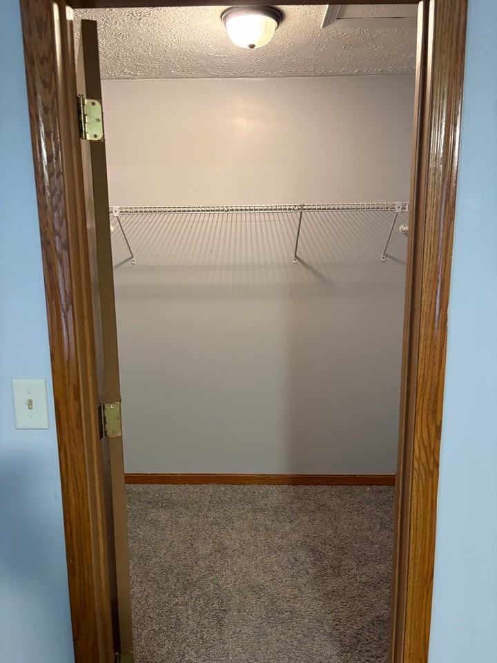 207 Florence St #B - Photo 7 of 12