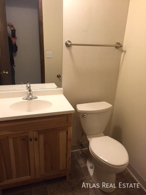 4511 Driftwood Pl - Photo 4 of 17