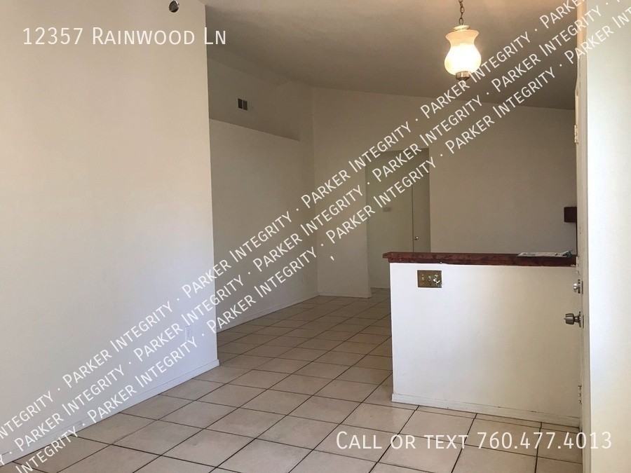 12357 Rainwood Ln - Photo 4 of 35