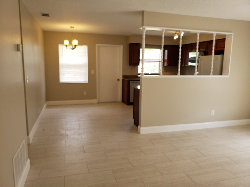 5725 Cardinal Guard Ave - Photo 2 of 16