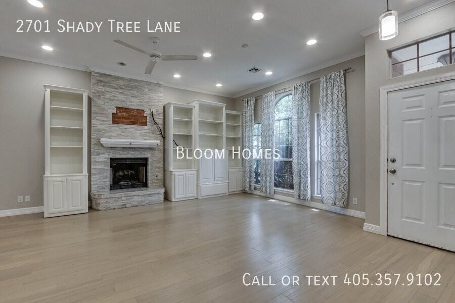 2701 Shady Tree Ln - Photo 3 of 34