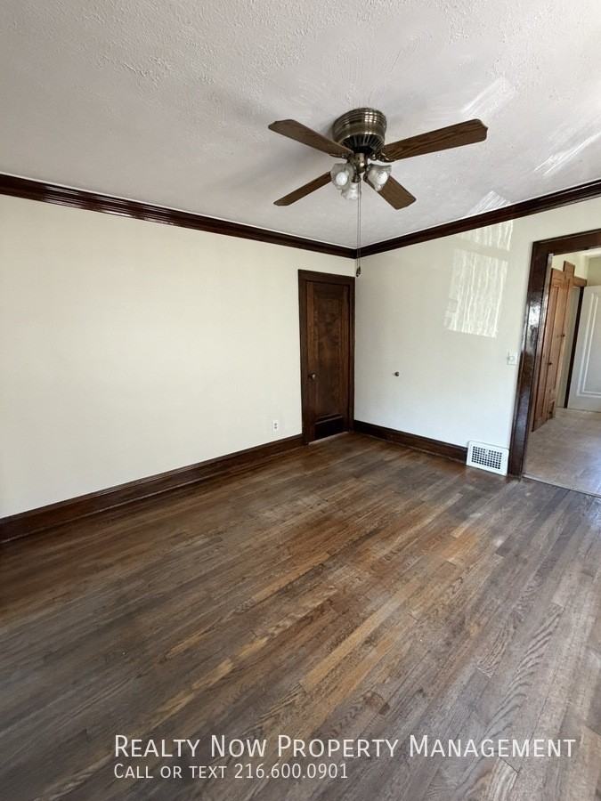 9011 Park Heights Ave - Photo 4 of 13