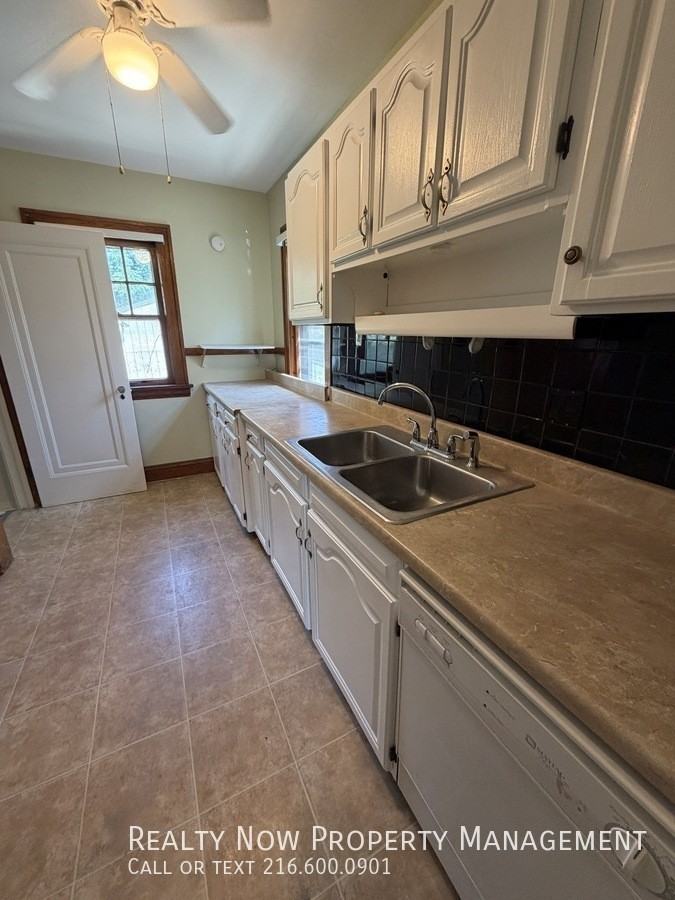 9011 Park Heights Ave - Photo 6 of 13