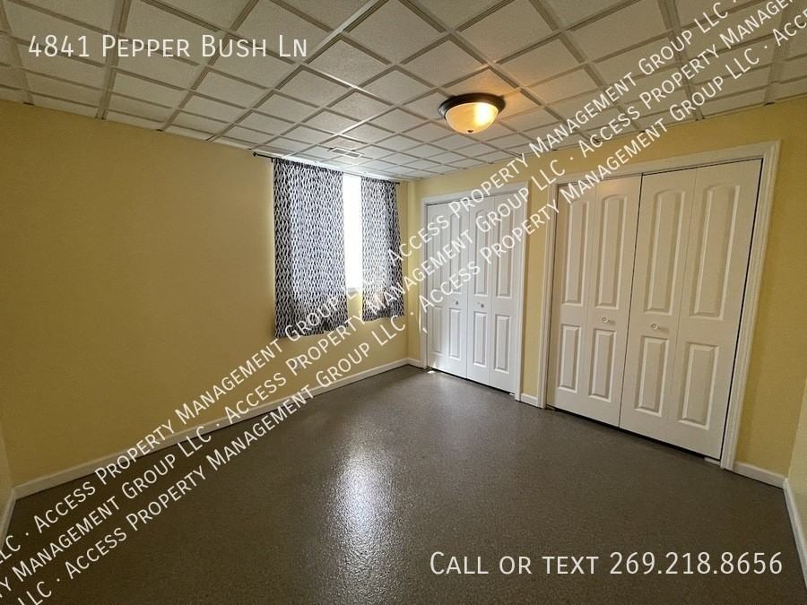4841 Pepper Bush Ln - Photo 4 of 44