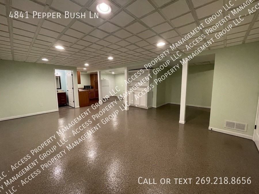 4841 Pepper Bush Ln - Photo 6 of 44