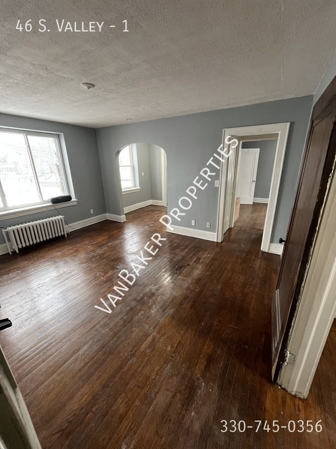 46 S Valley St #1 - Photo 2 of 7