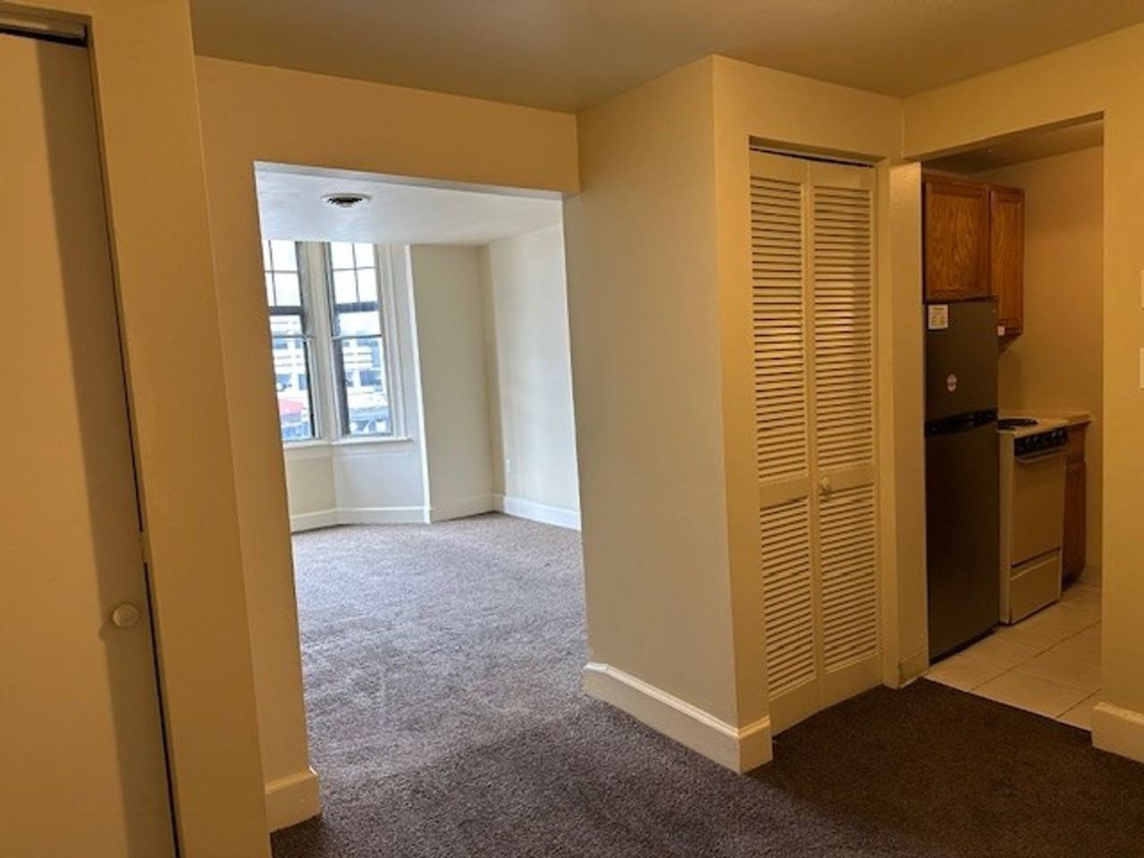 213 N 2nd St #A1 - Photo 2 of 10