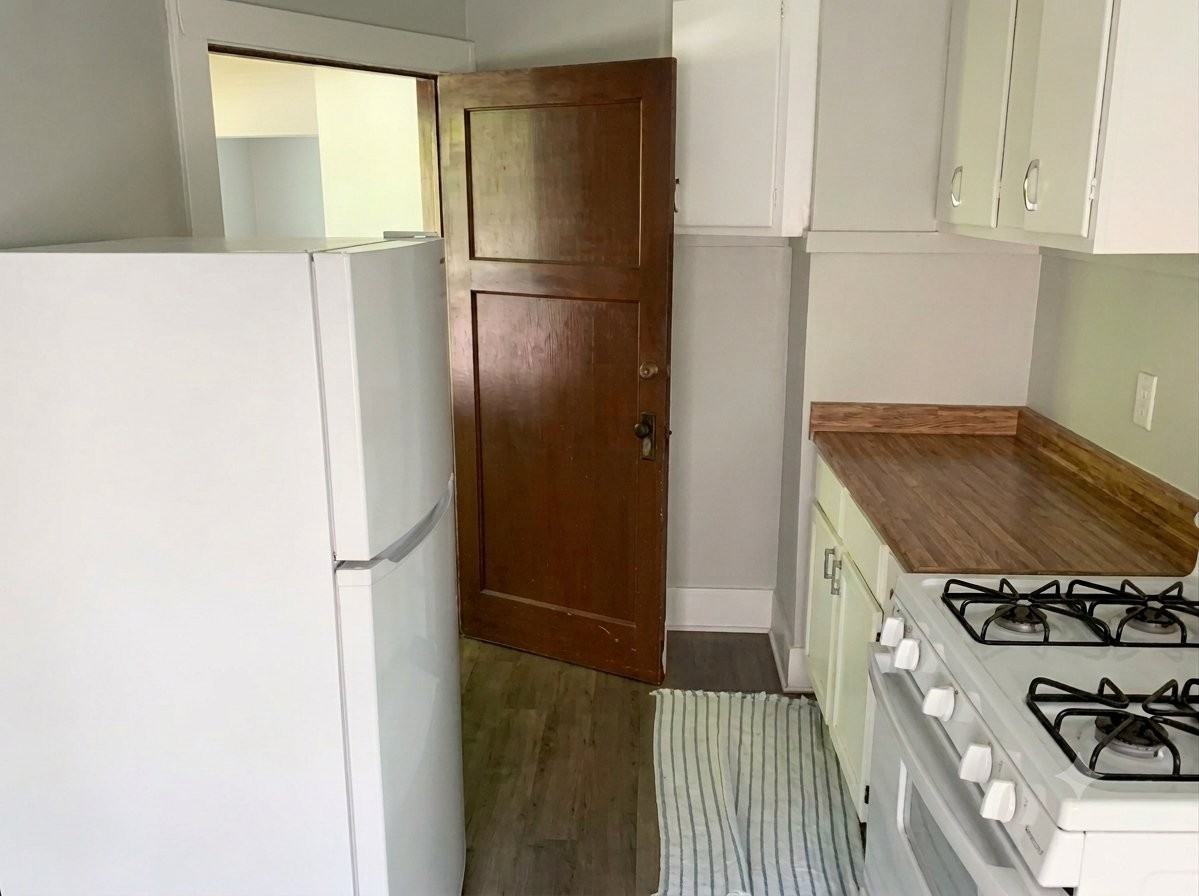 2233 S 58th St #2233 - Photo 6 of 7