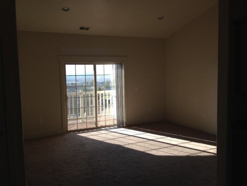 179 W Springview Dr - Photo 2 of 13
