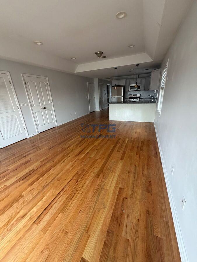 131 Bergen St #2 - Photo 2 of 14