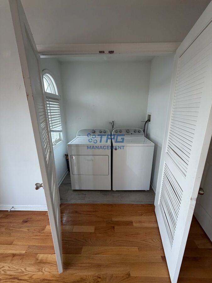 131 Bergen St #2 - Photo 3 of 14