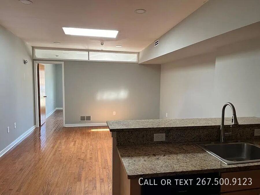 619 E Passyunk Ave #3 - Photo 3 of 8