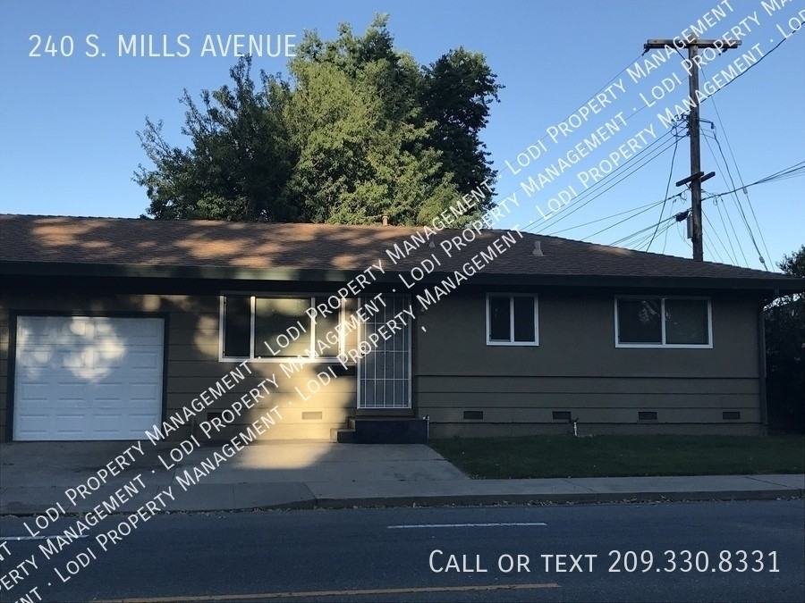 240 S Mills Ave - Photo 2 of 10