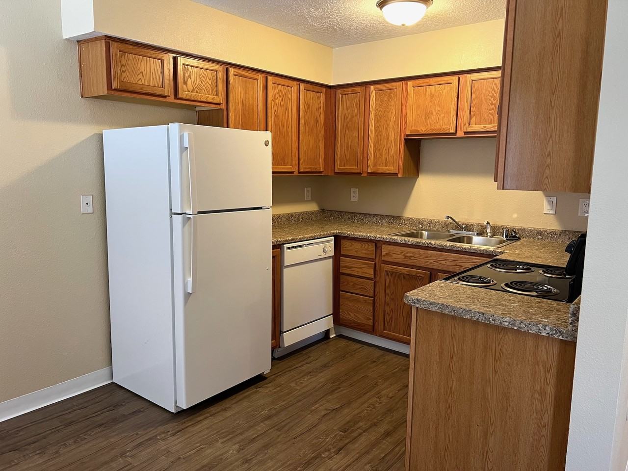 1331 Ortiz Dr Se #1331 - Photo 5 of 10