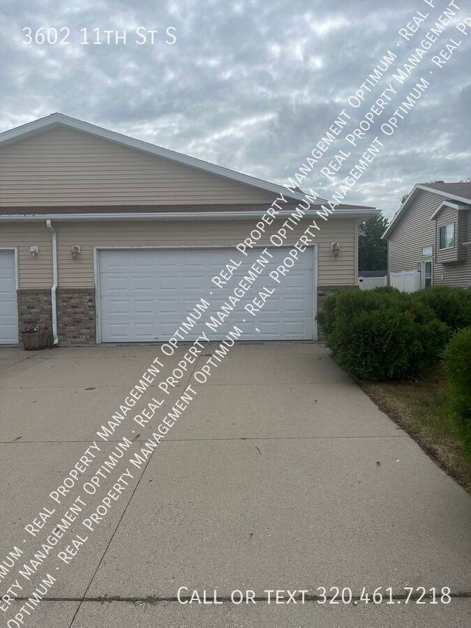 3602 11th St S - Photo 2 of 33