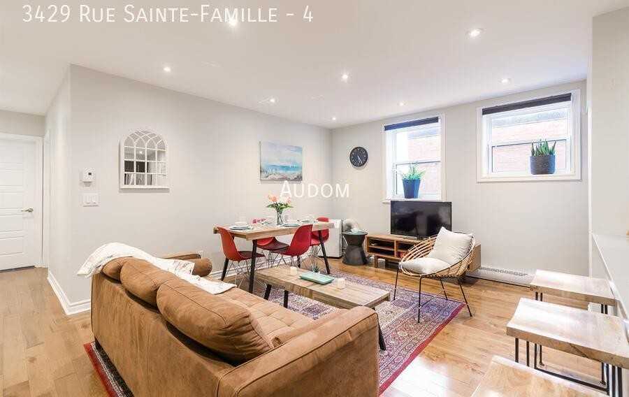 3429 Rue Sainte-Famille #4