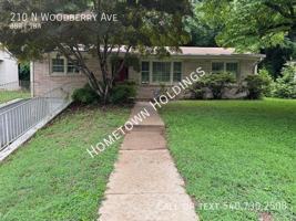 featured image of 210 N Woodberry Ave