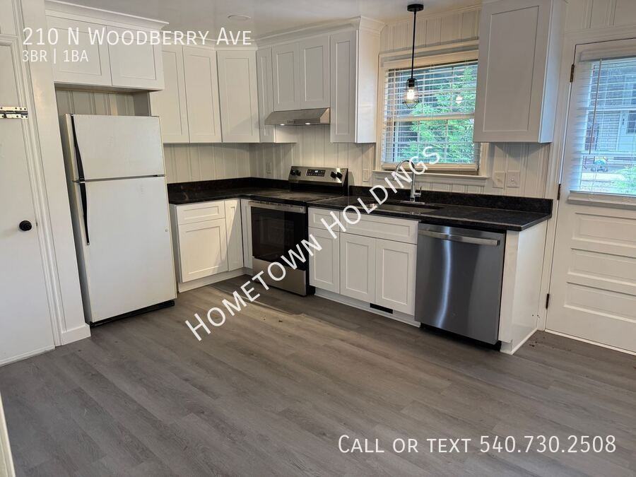 210 N Woodberry Ave - Photo 6 of 22