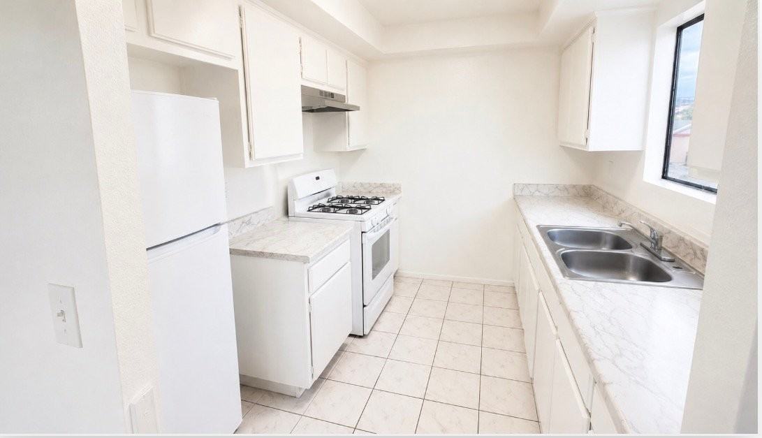 678 Del Rosa Pl #D - Photo 6 of 12