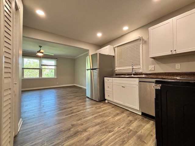 1614 Cypress Dr #9 - Photo 3 of 15