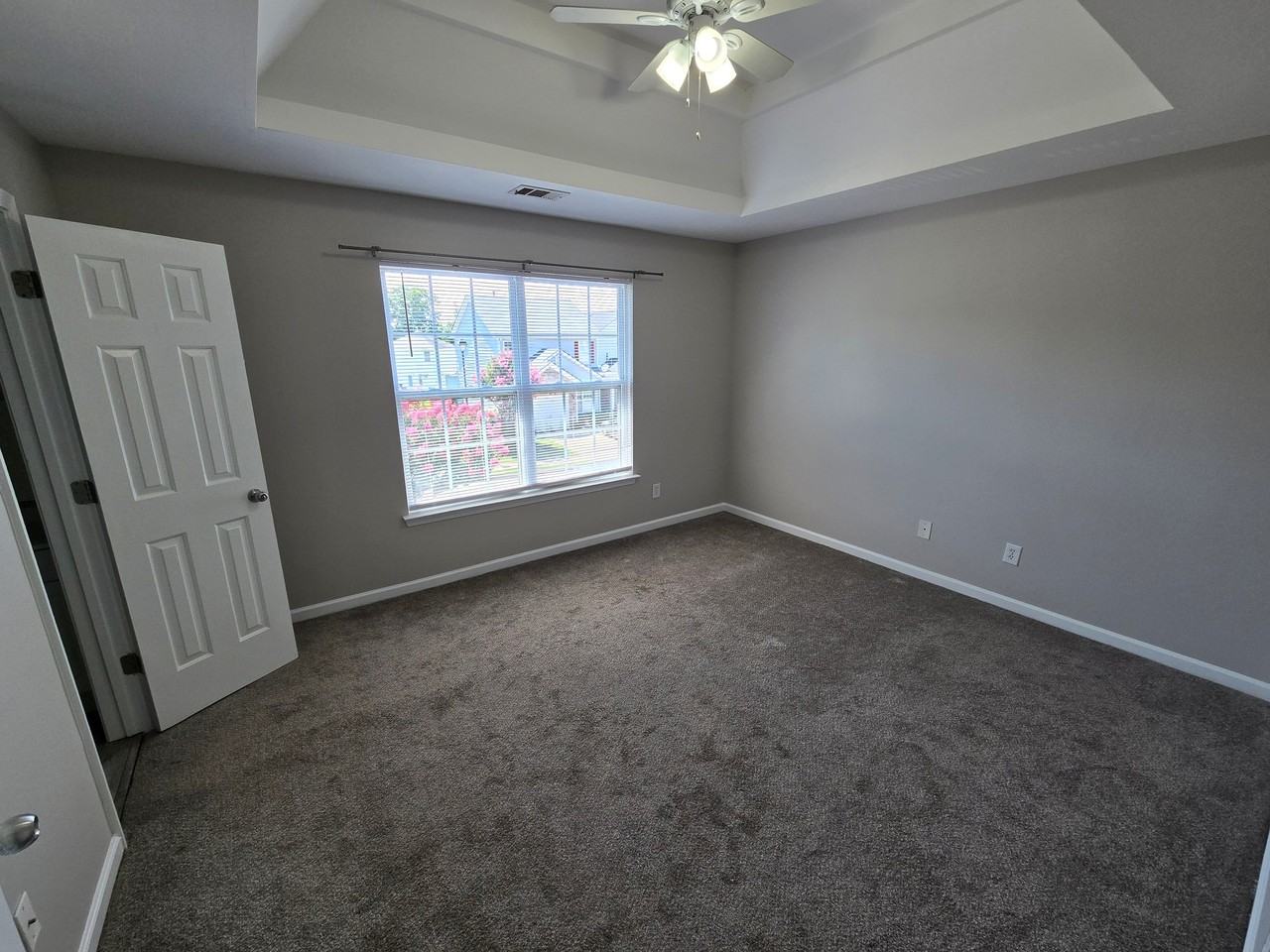 4427 Plum Frost Ct - Photo 5 of 8