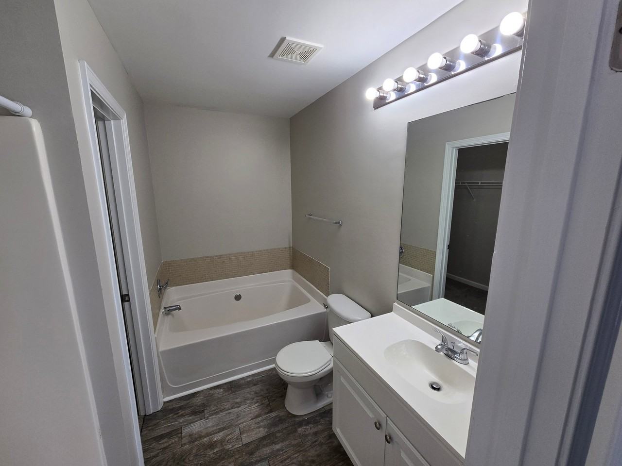 4427 Plum Frost Ct - Photo 6 of 8
