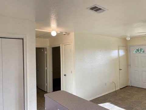 13023 Pleasant Valley Dr - Photo 7 of 12
