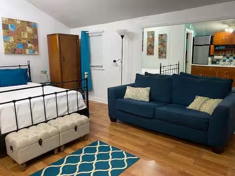 520 E Live Oak St - Photo 6 of 16
