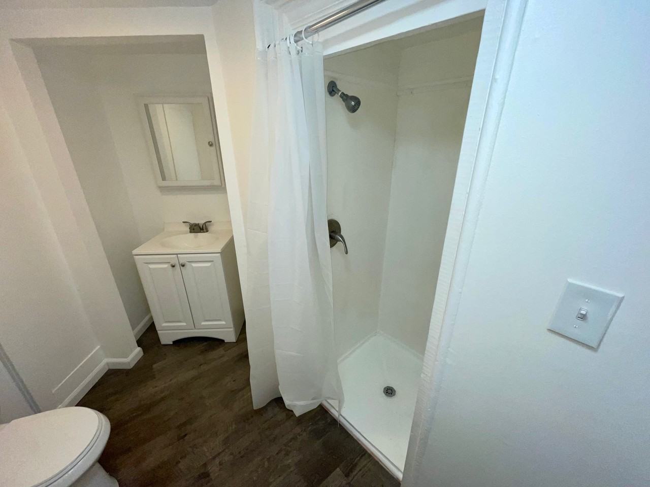 192 Main St #1R - Photo 6 of 7