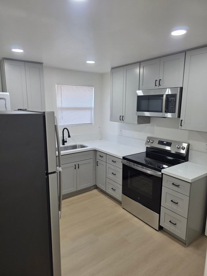 424 B St #8 - Photo 6 of 8