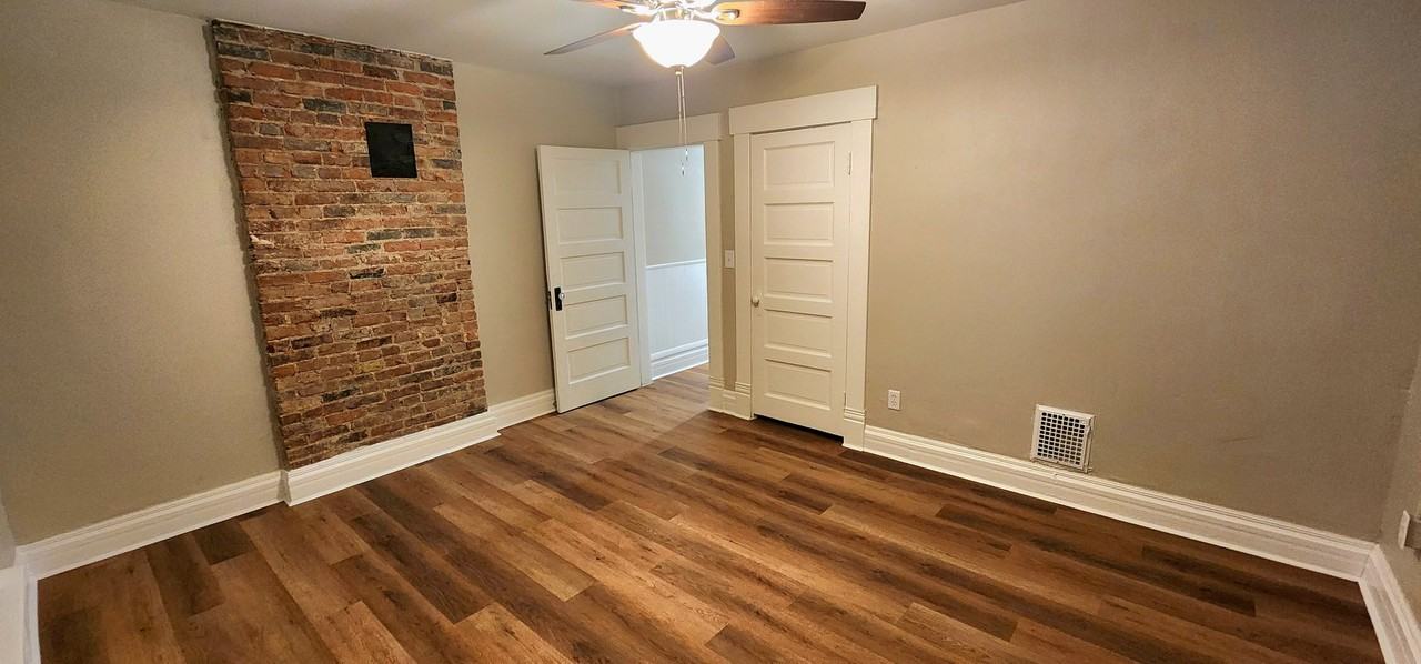 215 Dakota Ave #215 - Photo 4 of 14