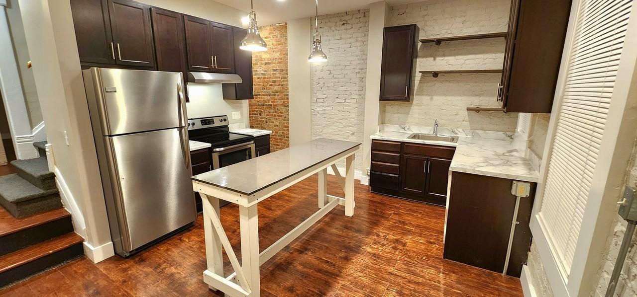 215 Dakota Ave #215 - Photo 7 of 14