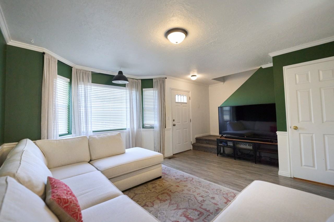 1086 Se #217 - Photo 2 of 17