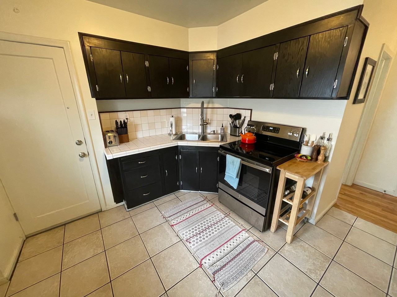 1029 E Kensington Ave - Photo 5 of 13
