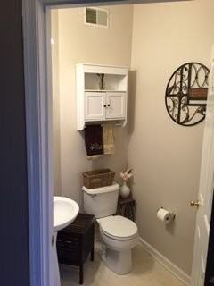 5200 Torrington Cir - Photo 3 of 11