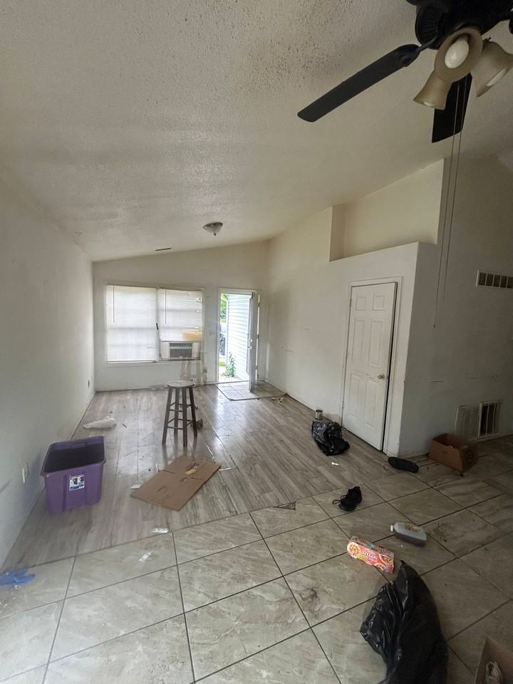 1104 N 41st St - Photo 7 of 20
