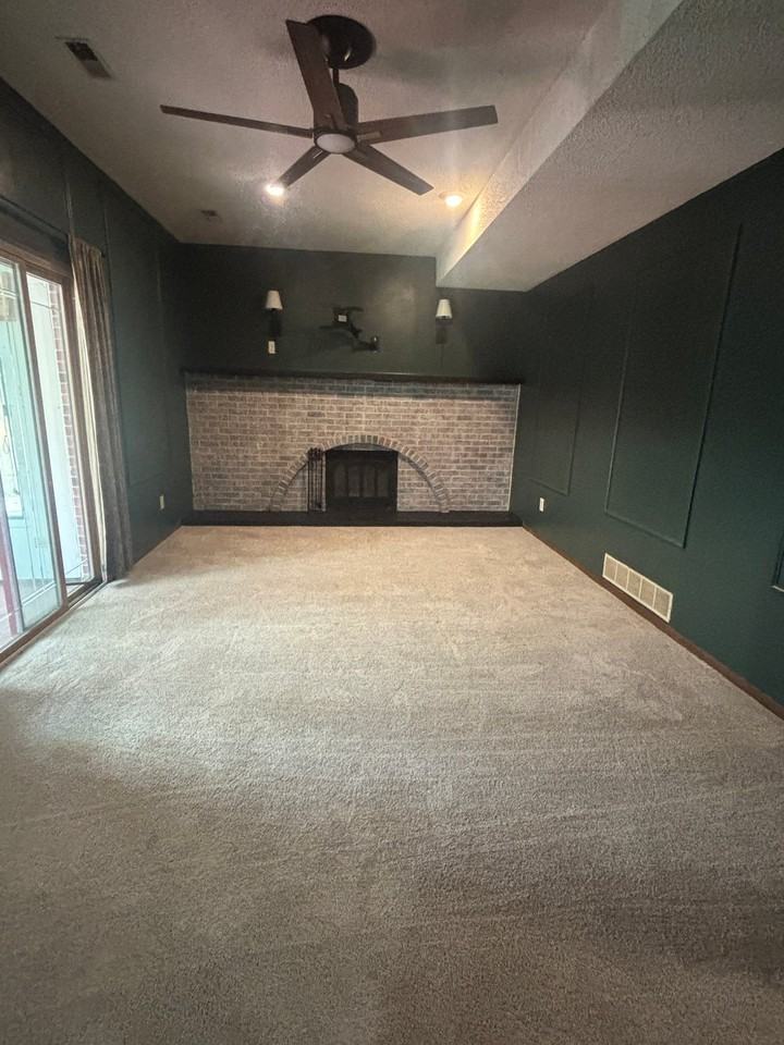 7640 South St - Photo 3 of 20