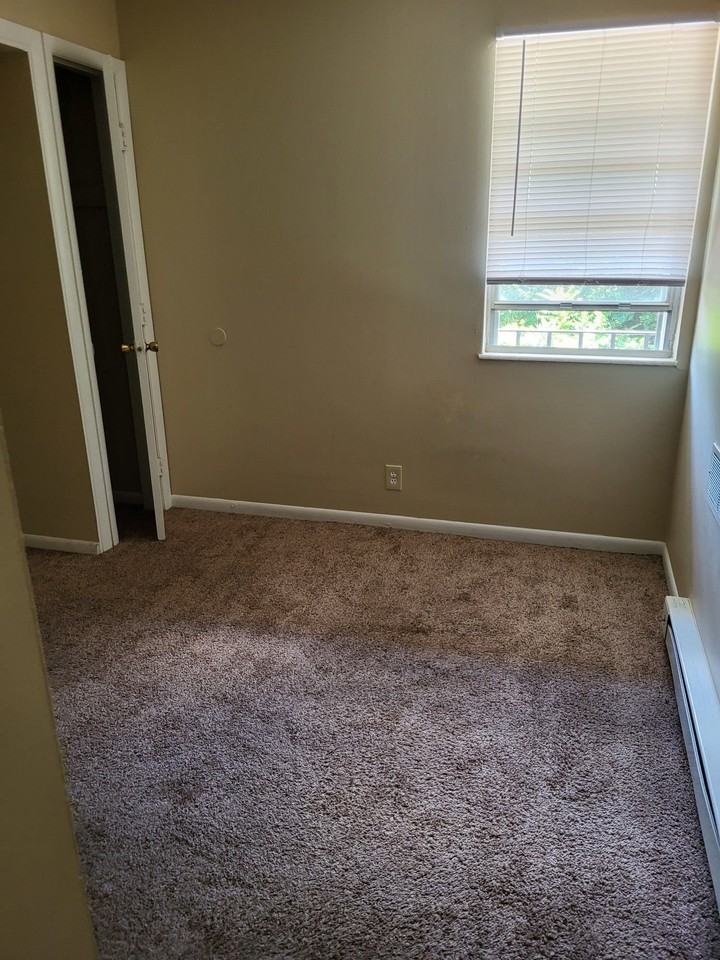 601 Moses Dr #634B - Photo 2 of 5