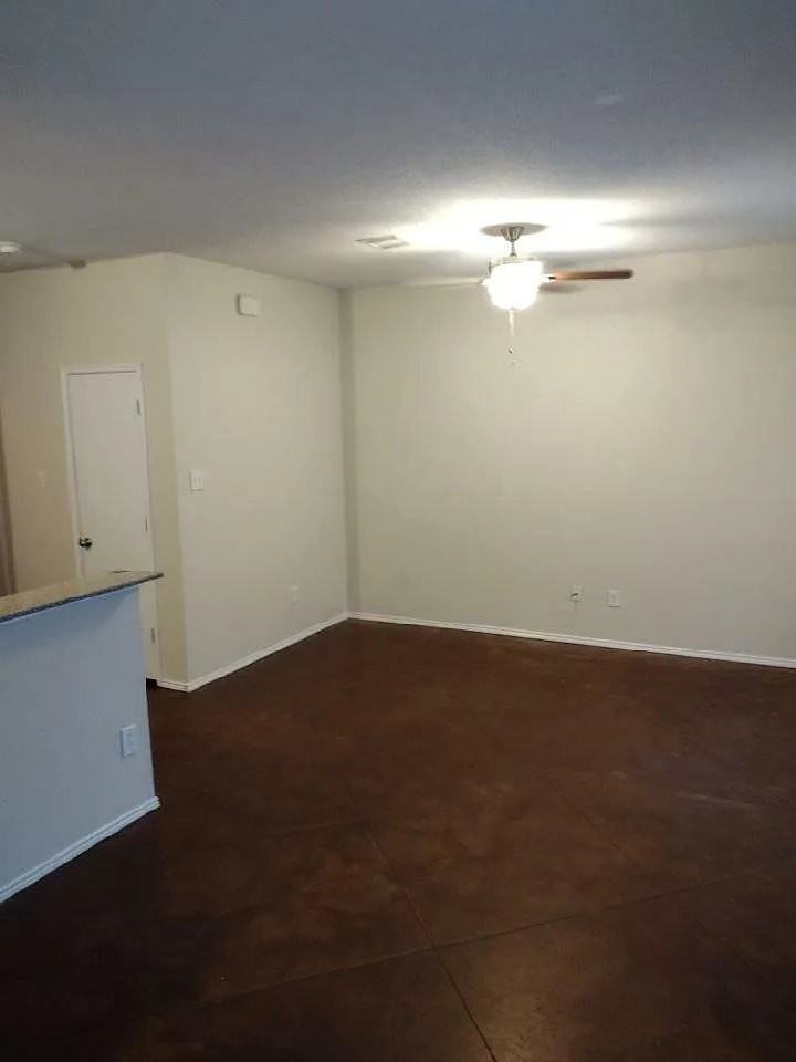 2343 Aldergate Dr - Photo 2 of 13
