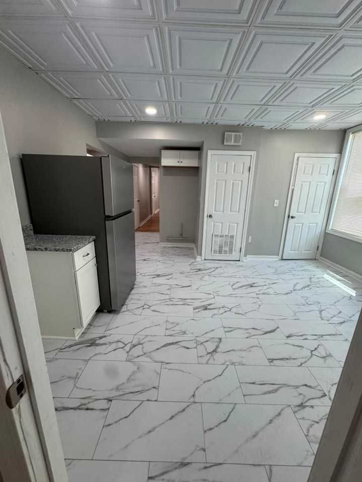 321 Union St #1S - Photo 6 of 11