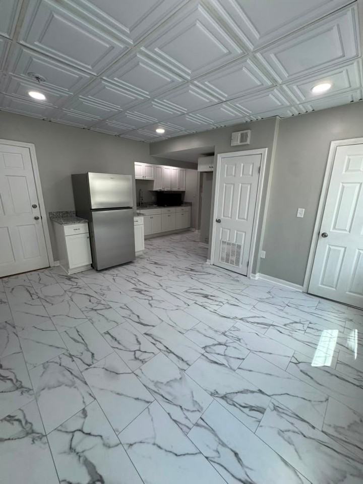 321 Union St #1S - Photo 7 of 11