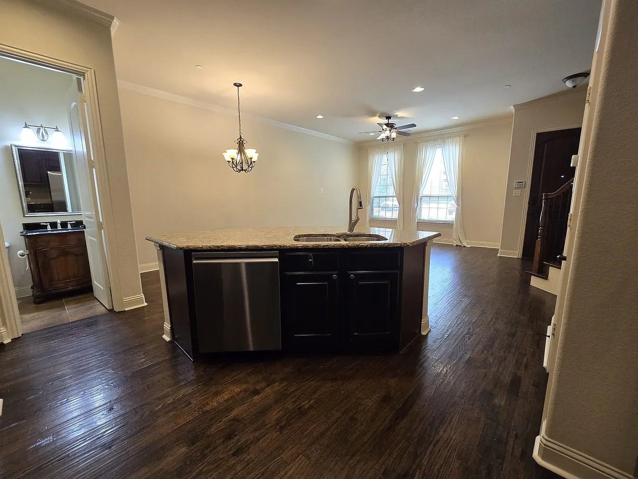 7924 Osborn Pkwy - Photo 5 of 19