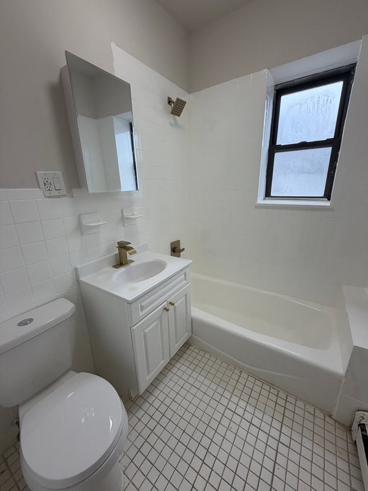 212 Central Ave #1H - Photo 3 of 3