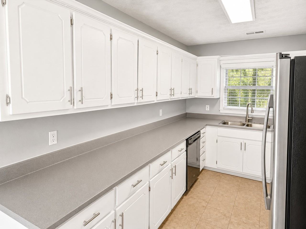 170 River North Ct - Photo 6 of 16