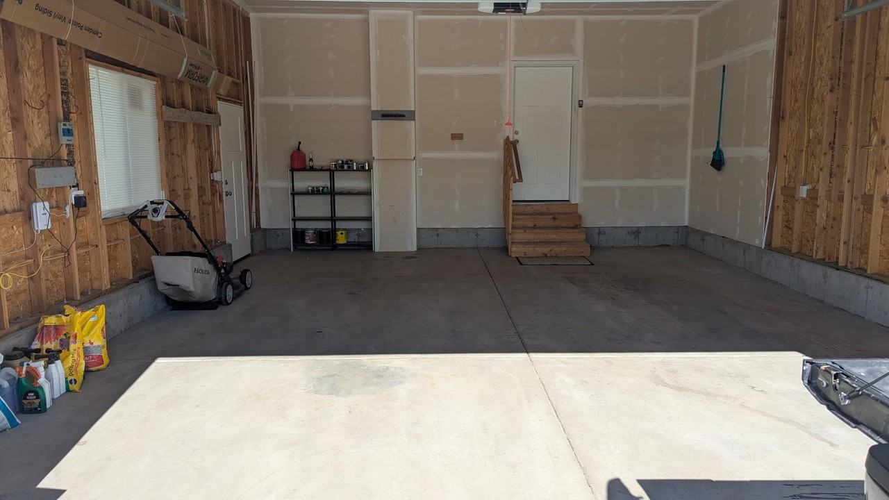 3823 Rich Ln - Photo 3 of 27