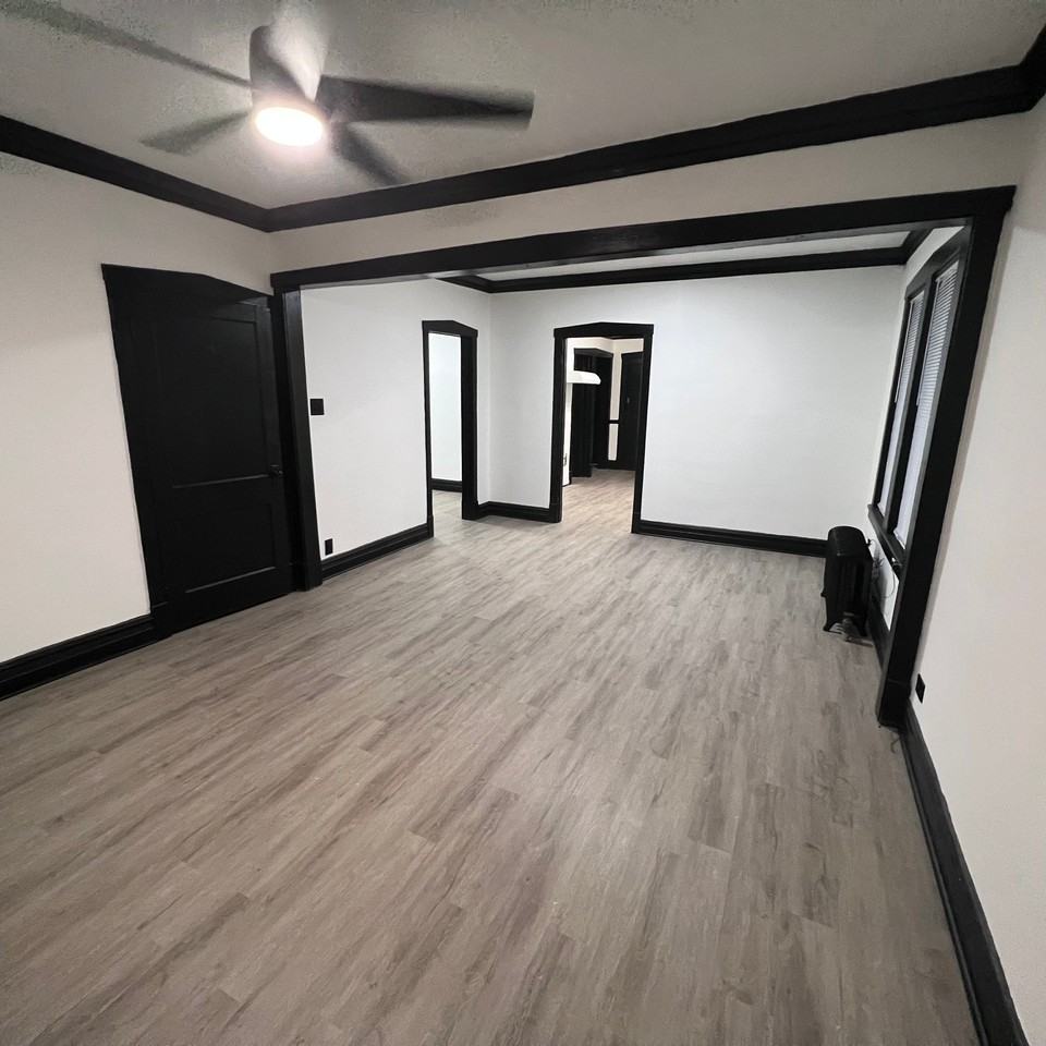 1621 S 50th Ct #2F - Photo 2 of 13