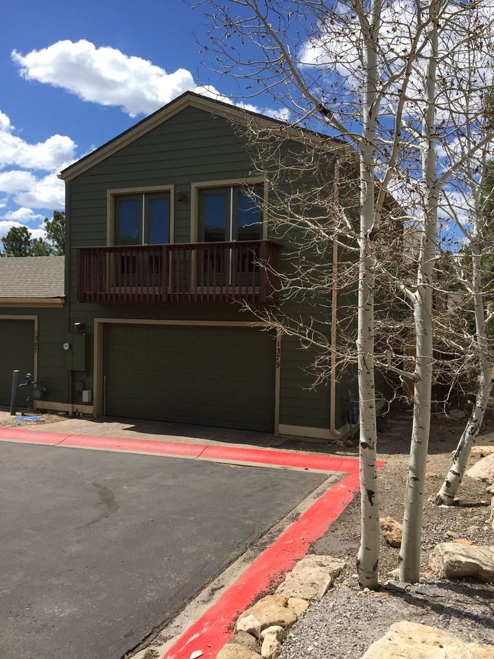 1379 E Scarlet Dr - Photo 2 of 19
