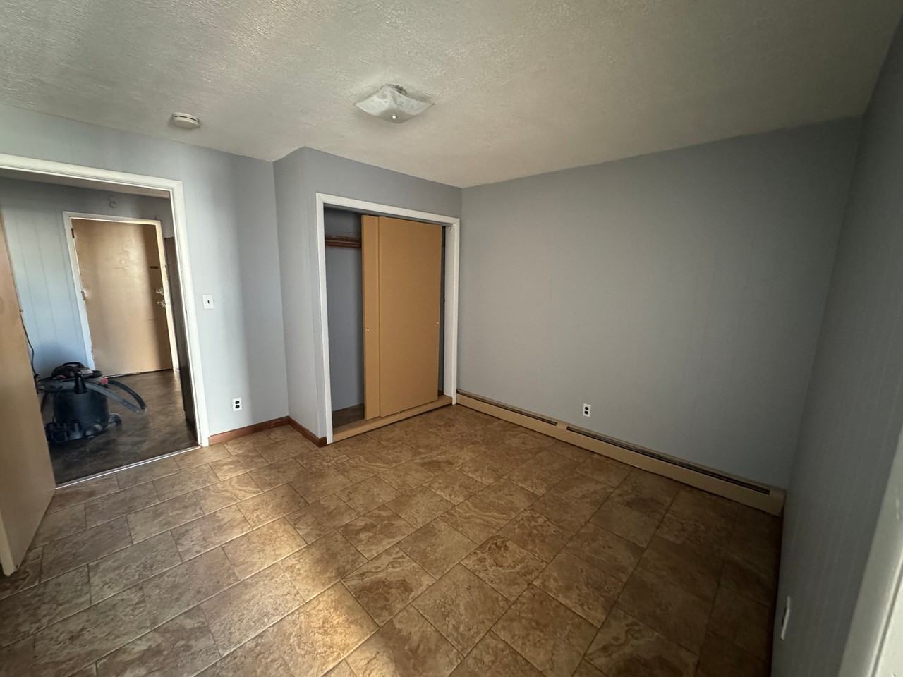 203 Oliver St #2 - Photo 3 of 6
