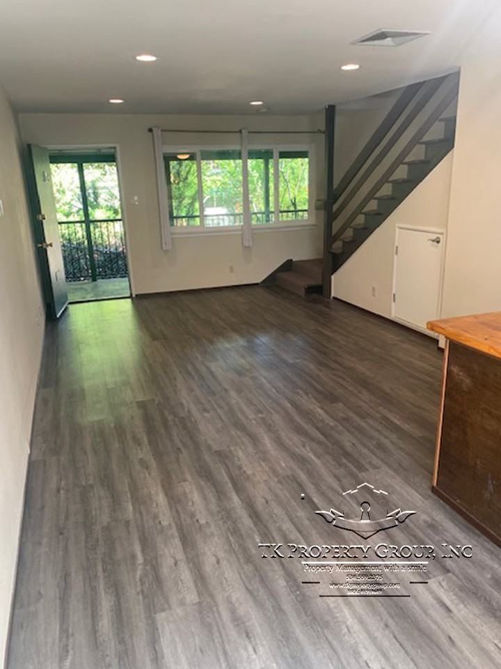 320 Bennett Street - Photo 3 of 21